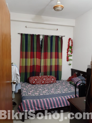 1135 sq ft flat for sale